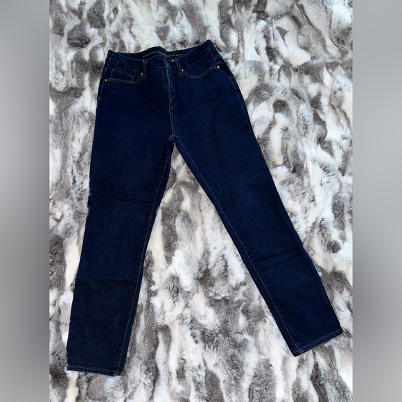 Chico’s so slimming girlfriend slim leg ankle size 4R slim fit jeans 👖worn once - Picture 2 of 13